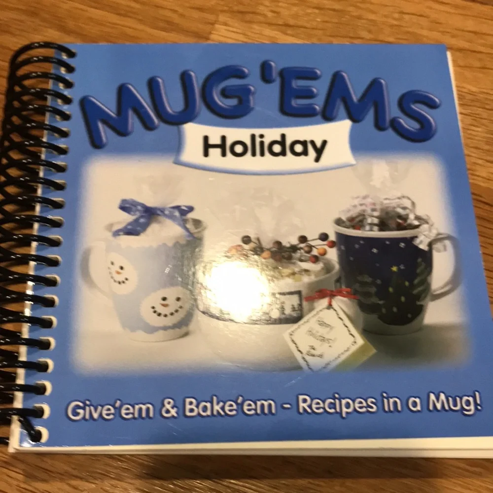 3/$15 ⭐️ Recipe books gift ideas for single serving baking in a mug mug’ems